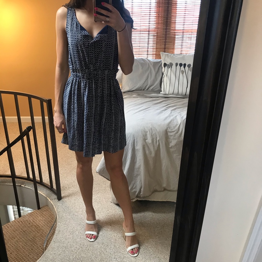 Madewell Sz 2 Blue and White Patterned Mini Dress